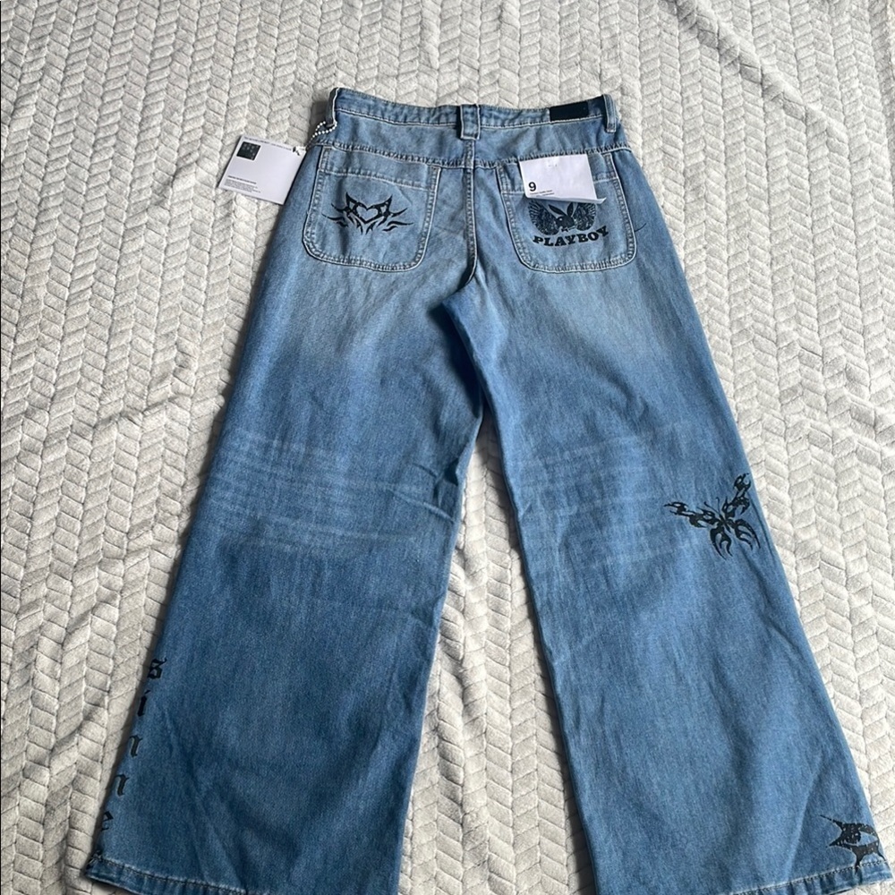 Playboy Women's Blue Graphic Baggy Jeans Sz 9 - Picture 8 of 12